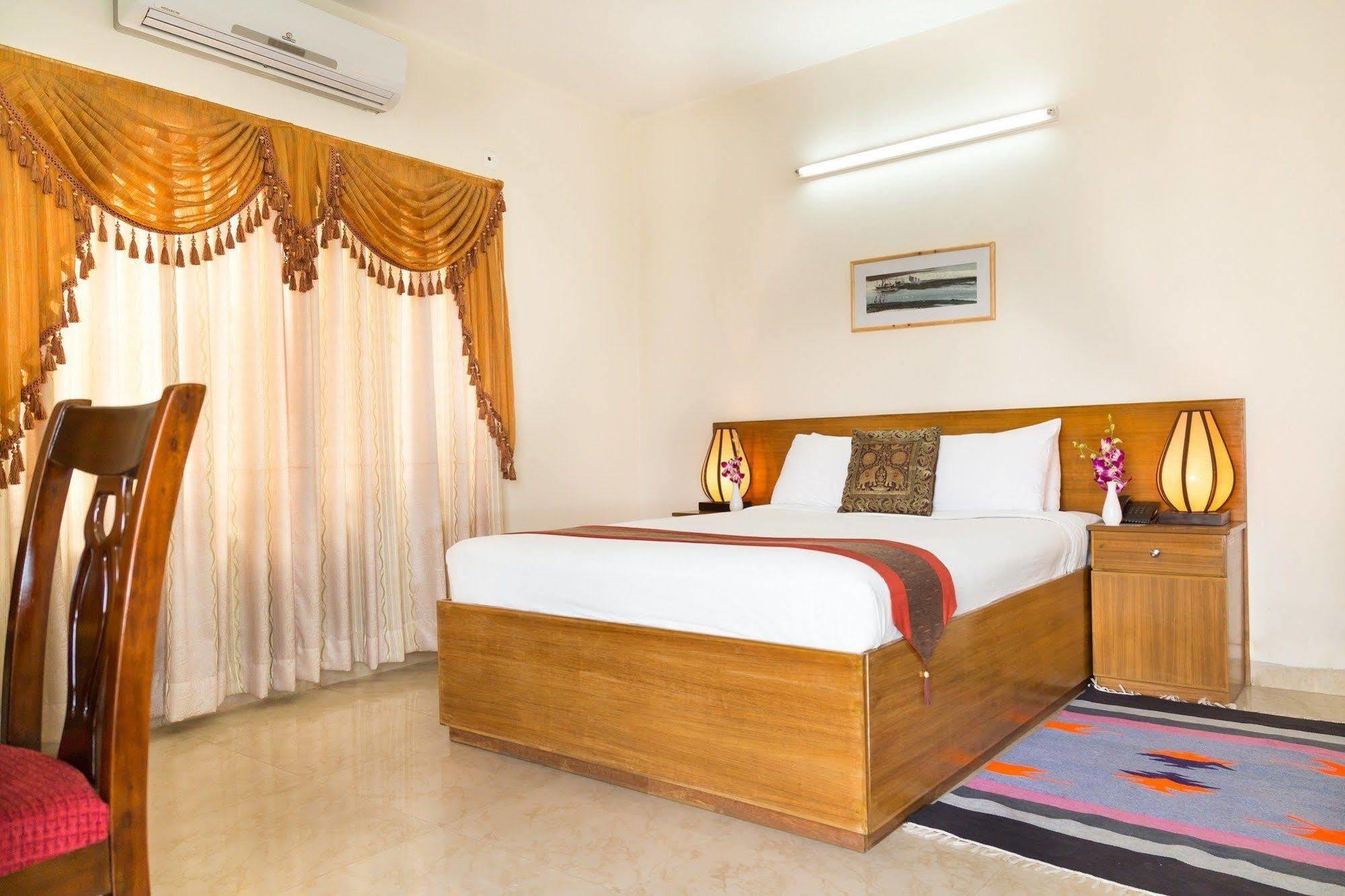 Dhaka Golden Inn - Banani'Lakeside Exterior foto